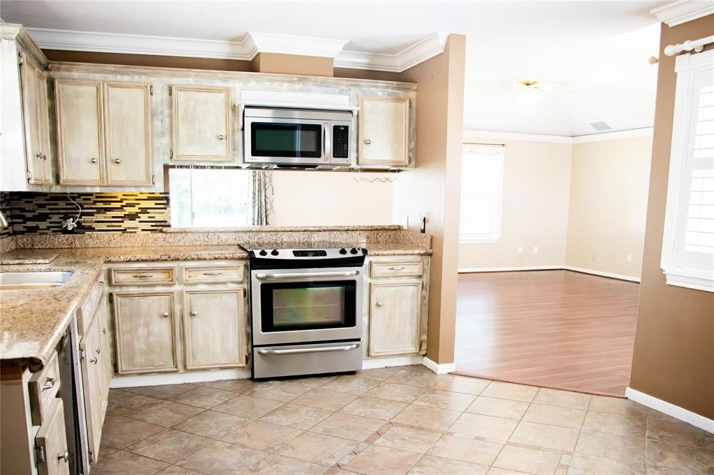234 Fantasy Lane, Montgomery, Texas image 13