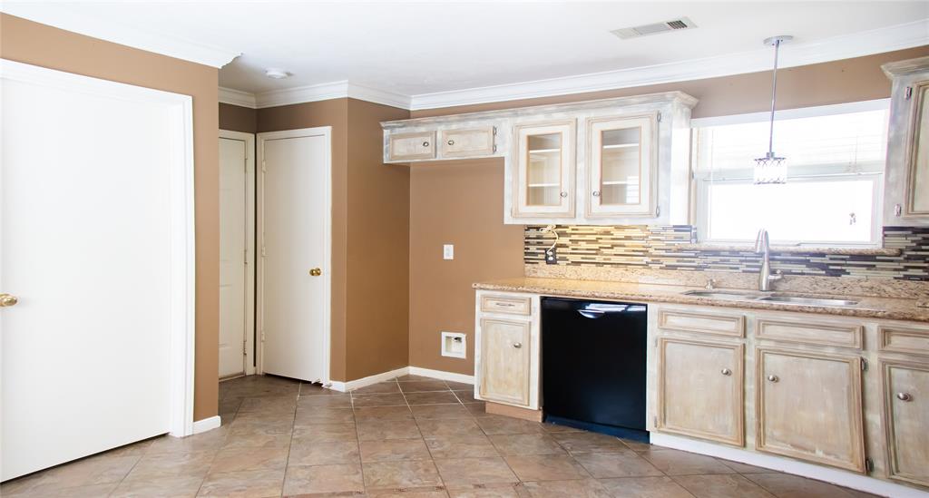234 Fantasy Lane, Montgomery, Texas image 12
