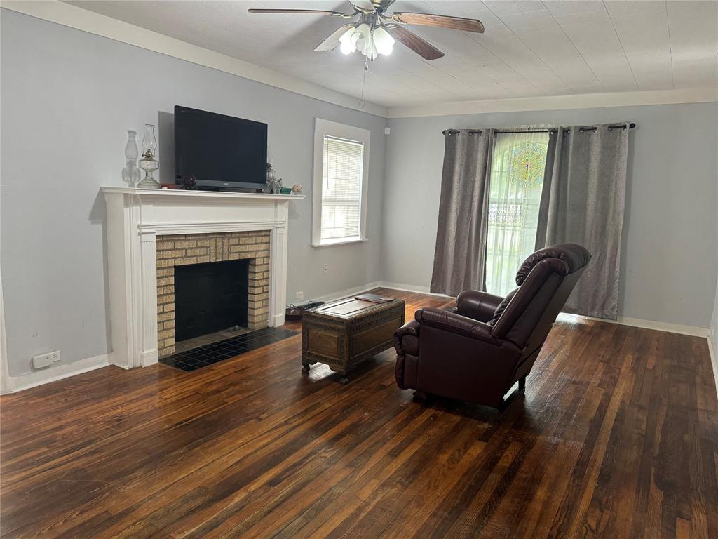 318 12th Avenue, Texas City, Texas image 6