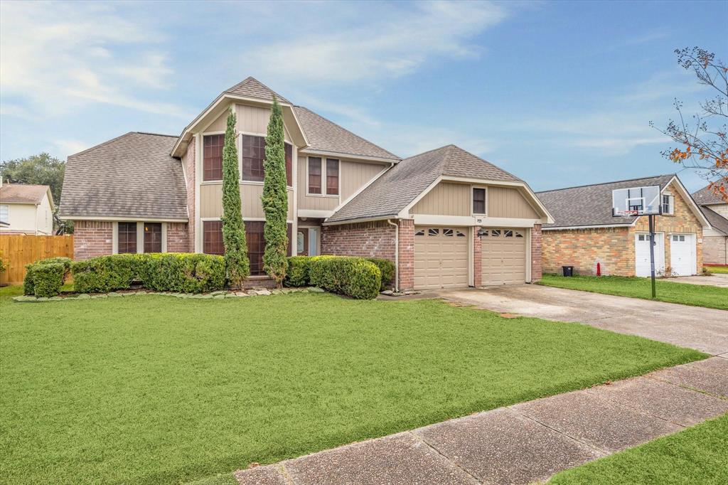 705 Bayou Vista Drive, Deer Park, Texas image 2