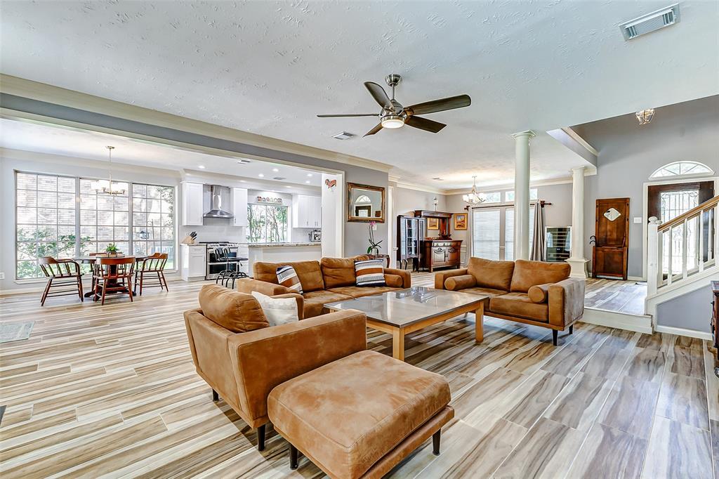 1814 Breezy Bend Drive, Katy, Texas image 14