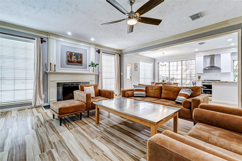 1814 Breezy Bend Drive, Katy, Texas image 15