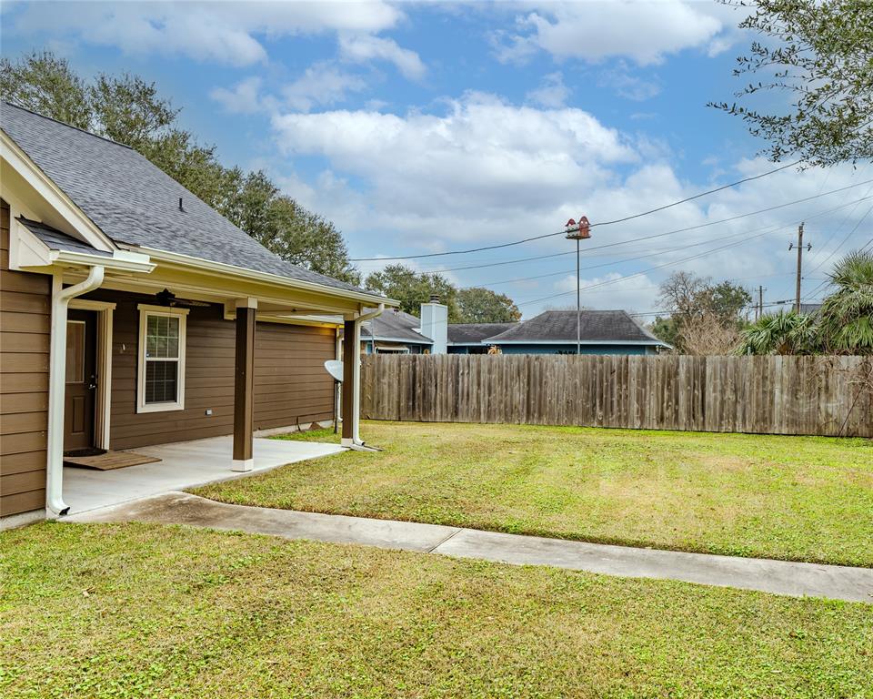 1008 Shellfish Drive, Bay City, Texas image 47