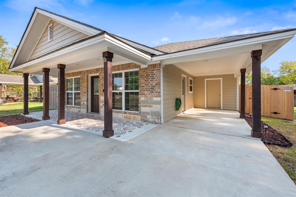 3501 Stevens Drive, Bryan, Texas image 3