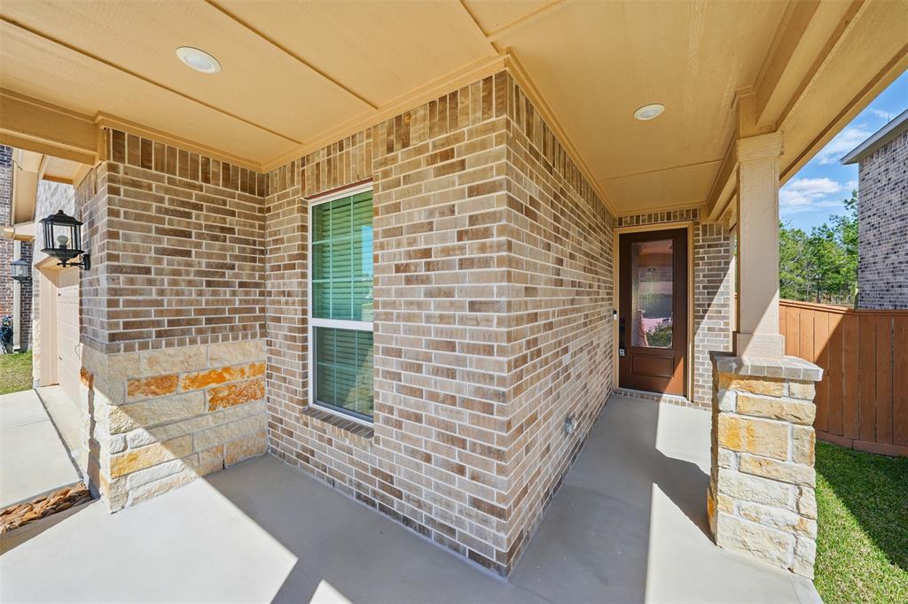 820 Dawn Redwood Court, Conroe, Texas image 6