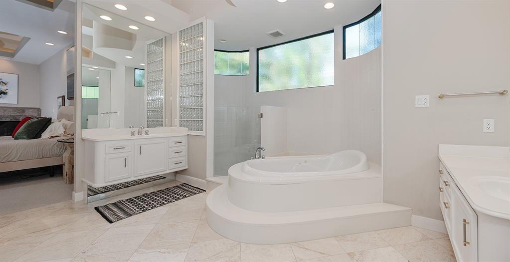 31 Chestnut Hill Court, The Woodlands, Texas image 24