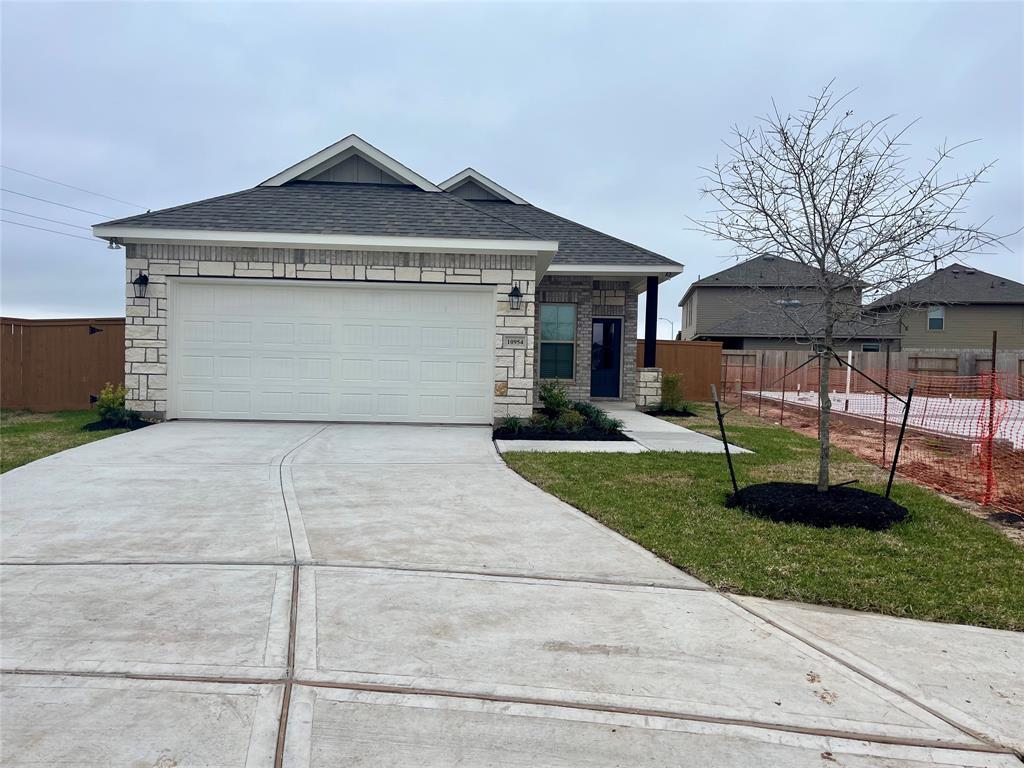 10954 Tawny Ridge, Beasley, Texas image 1