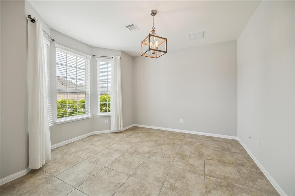 20343 Towering Cypress Drive, Cypress, Texas image 4