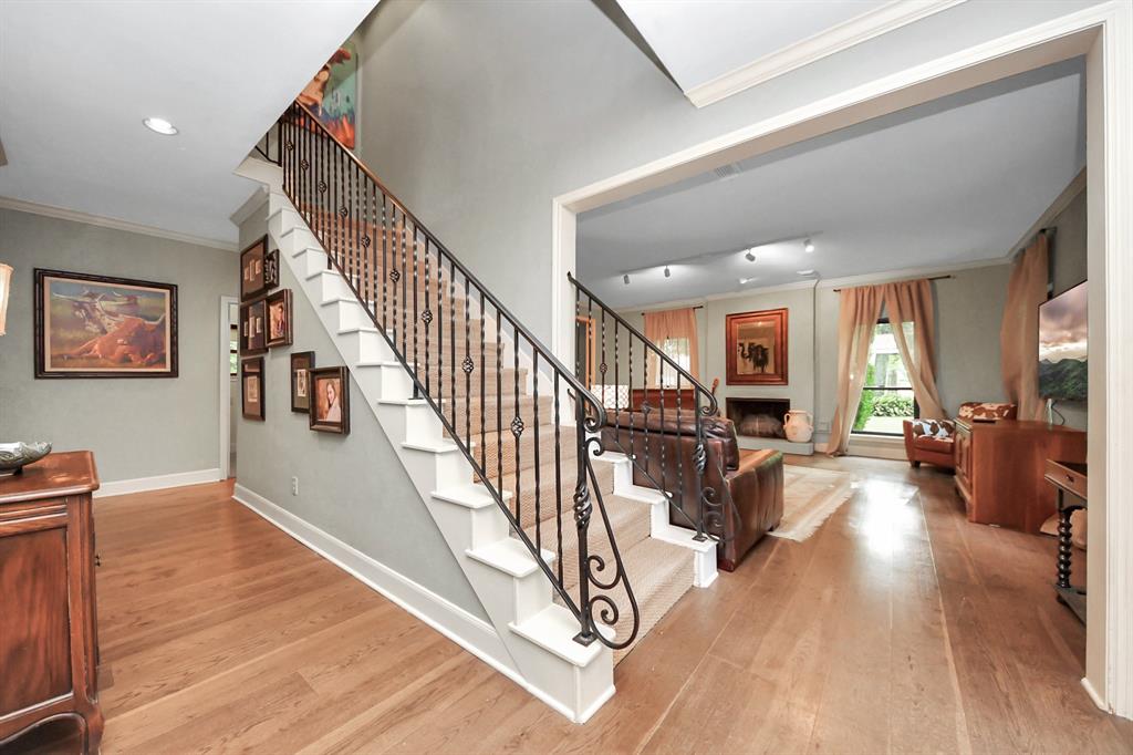 5407 Holly Valley Lane, Richmond, Texas image 6