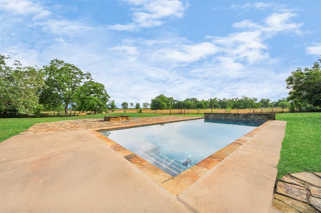5407 Holly Valley Lane, Richmond, Texas image 36
