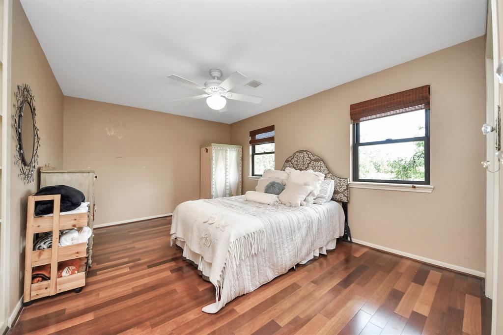 5407 Holly Valley Lane, Richmond, Texas image 31