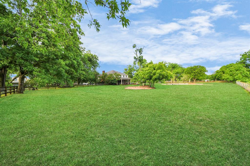 5407 Holly Valley Lane, Richmond, Texas image 43