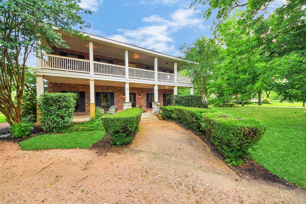 5407 Holly Valley Lane, Richmond, Texas image 1