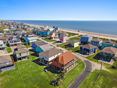 A home in Crystal Beach