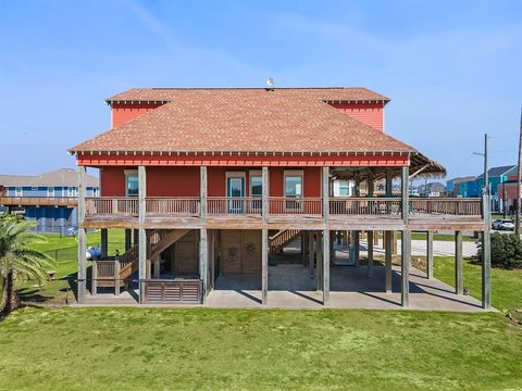 A home in Crystal Beach