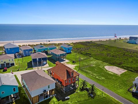 A home in Crystal Beach