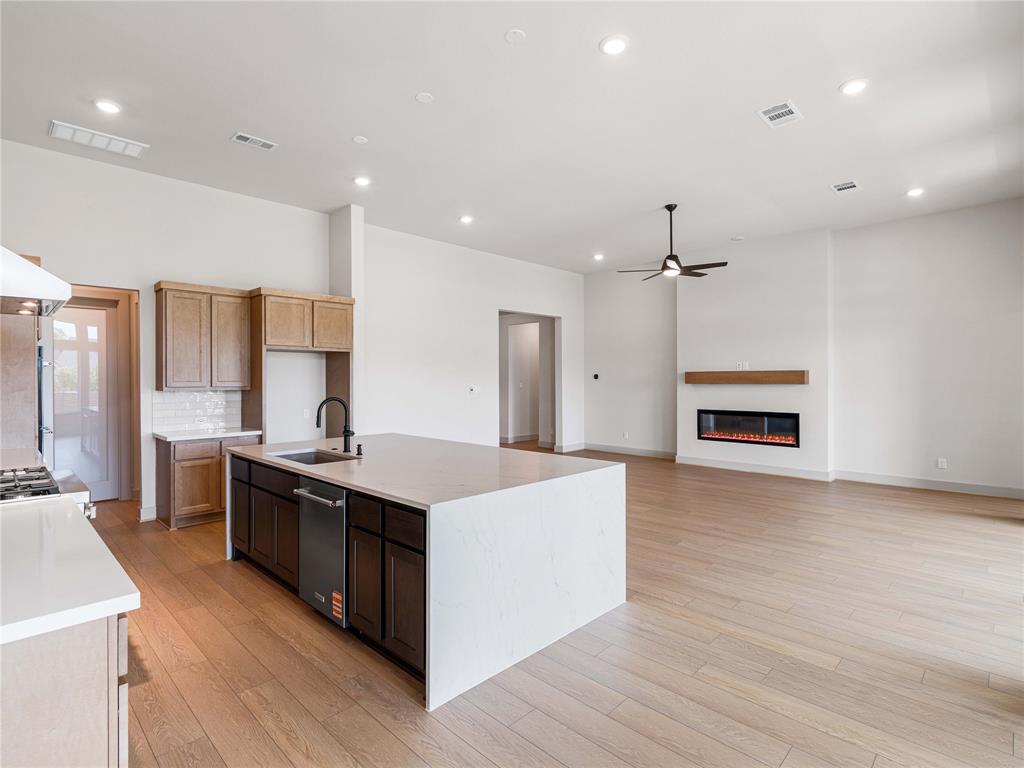 1518 Sunrise View Lane