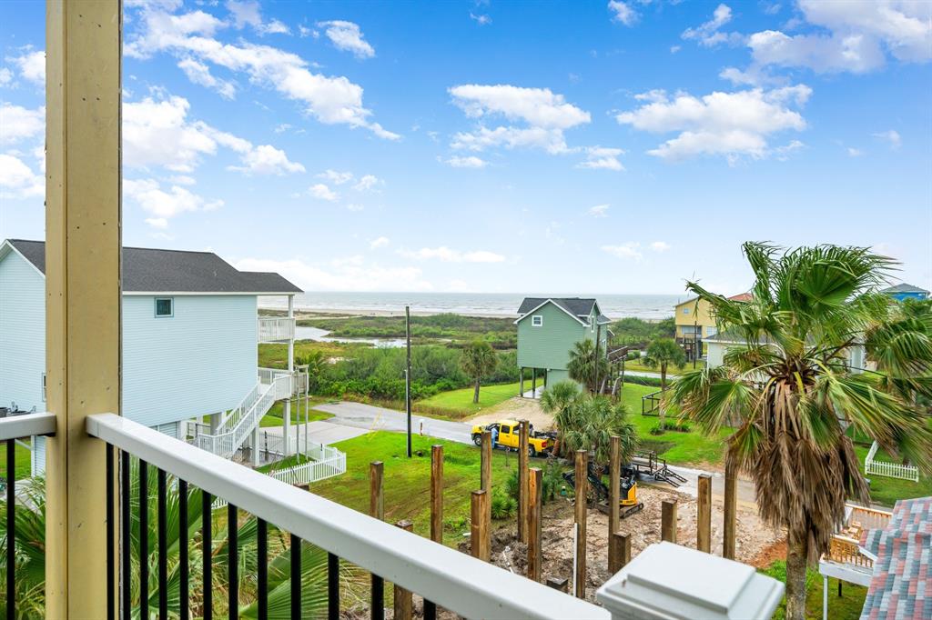 11207 Schwartz Drive, Galveston, Texas image 19