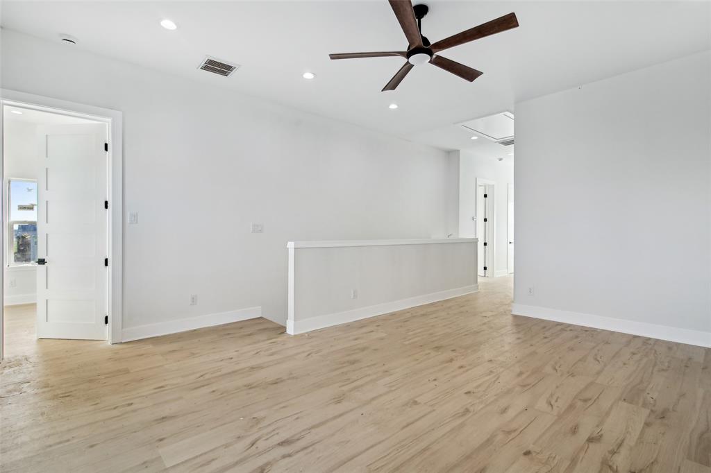 11207 Schwartz Drive, Galveston, Texas image 24