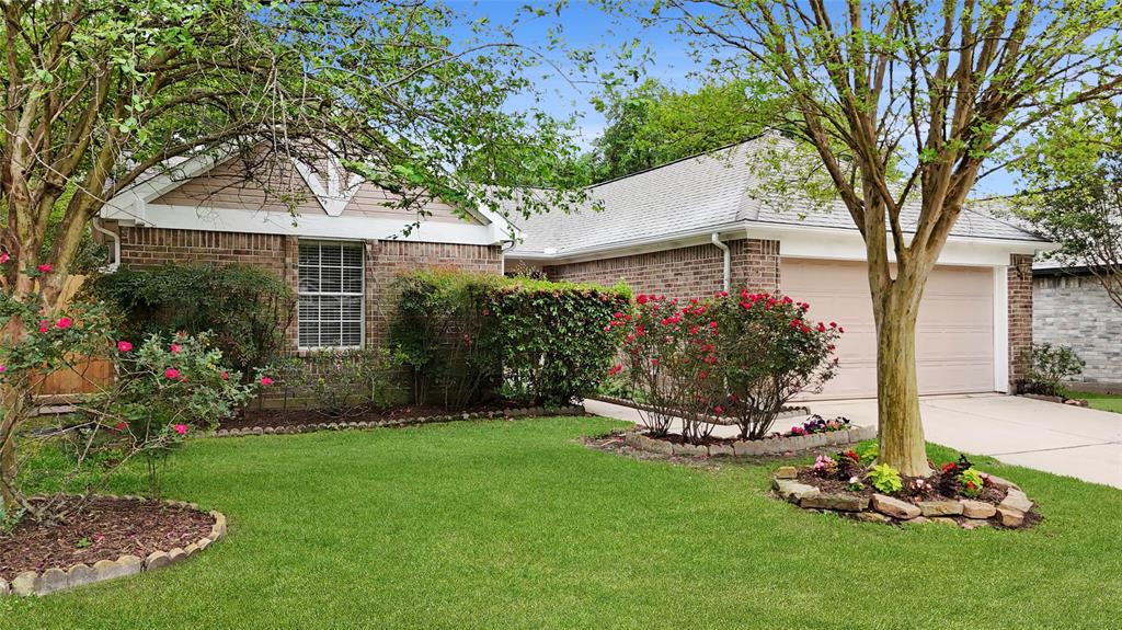 5535 Rivertree Lane, Spring, Texas image 1