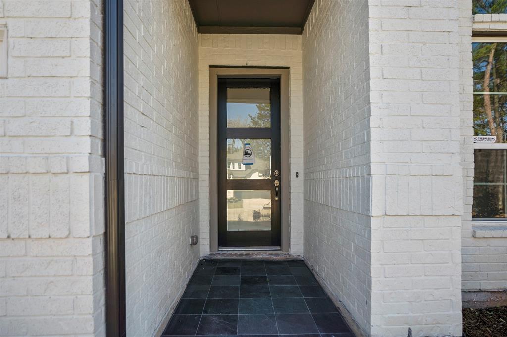 Photo 3 of 50 of 405 Coppice Creek Lane house