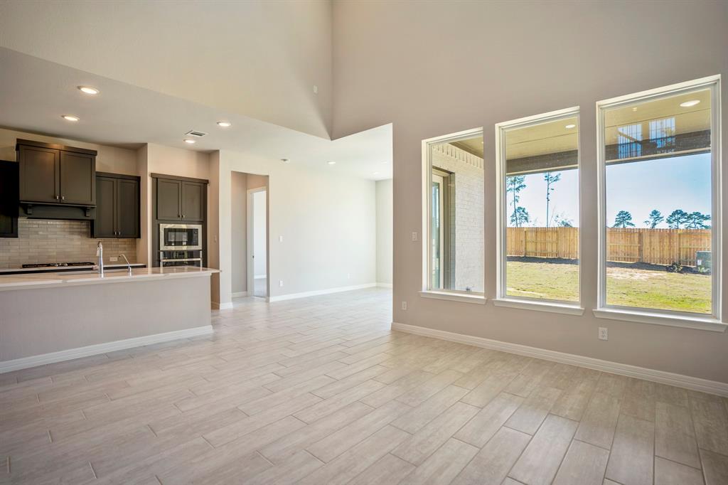 Photo 10 of 50 of 405 Coppice Creek Lane house