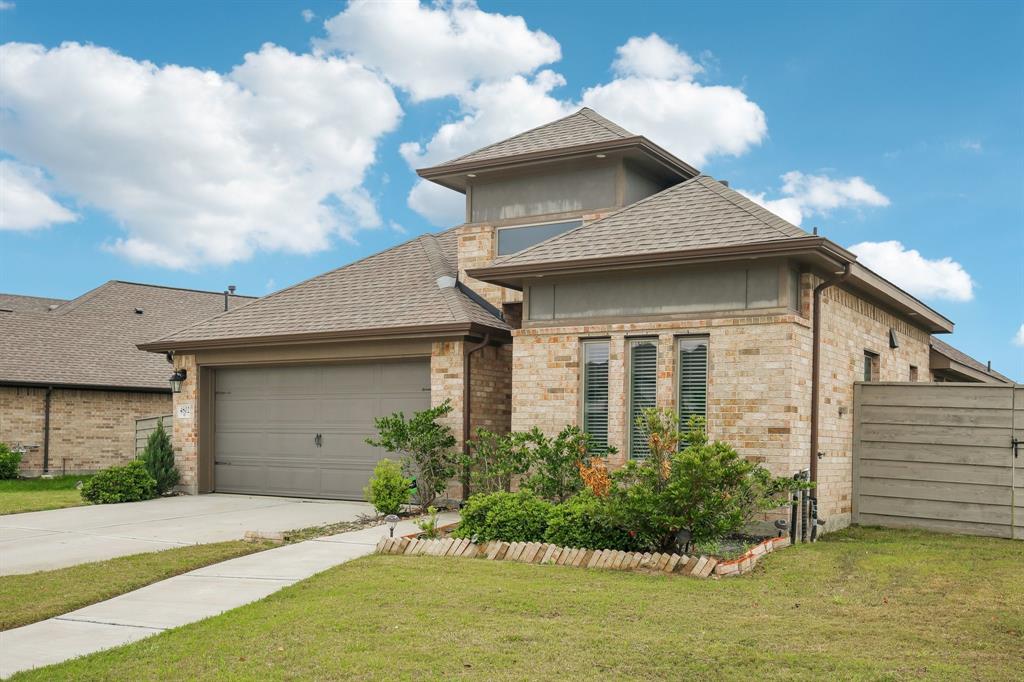 4802 Cedar Butte Lane, Manvel, Texas image 2