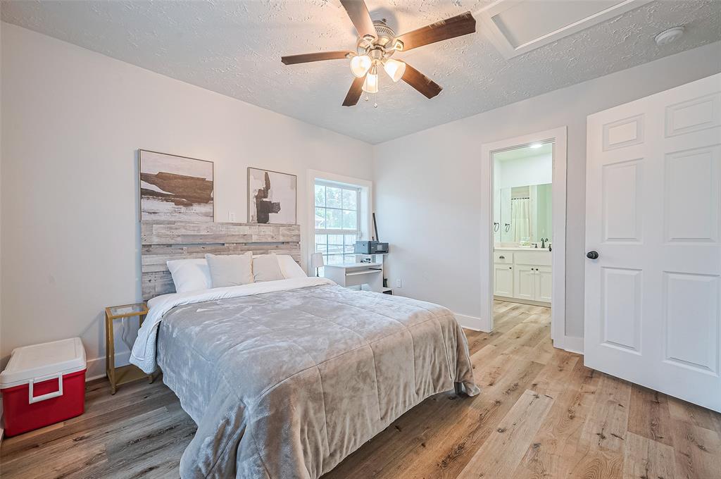 226 Highway 90 St, Sealy, Texas image 32