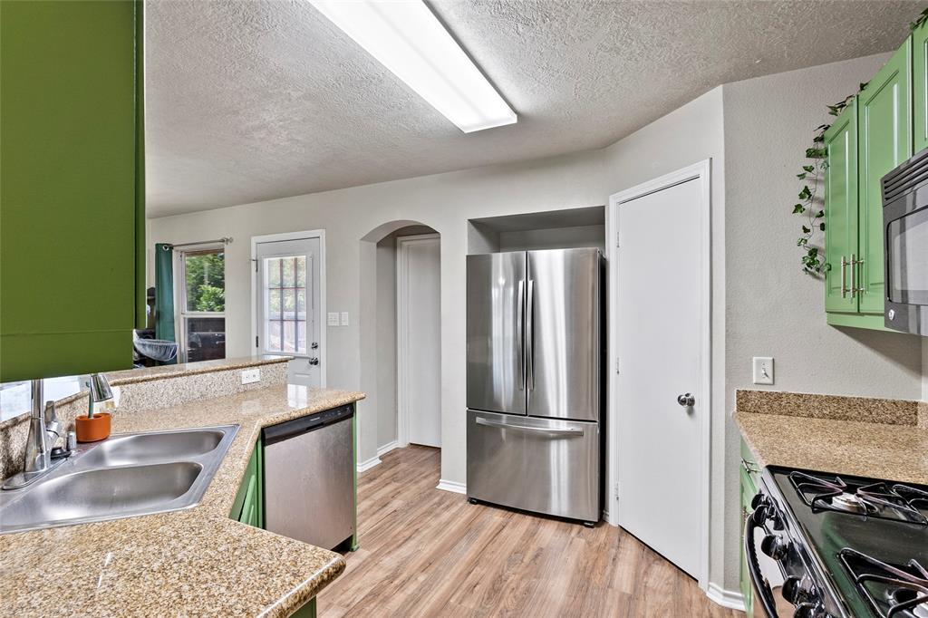1160 Cottage Grove Circle, Bryan, Texas image 12