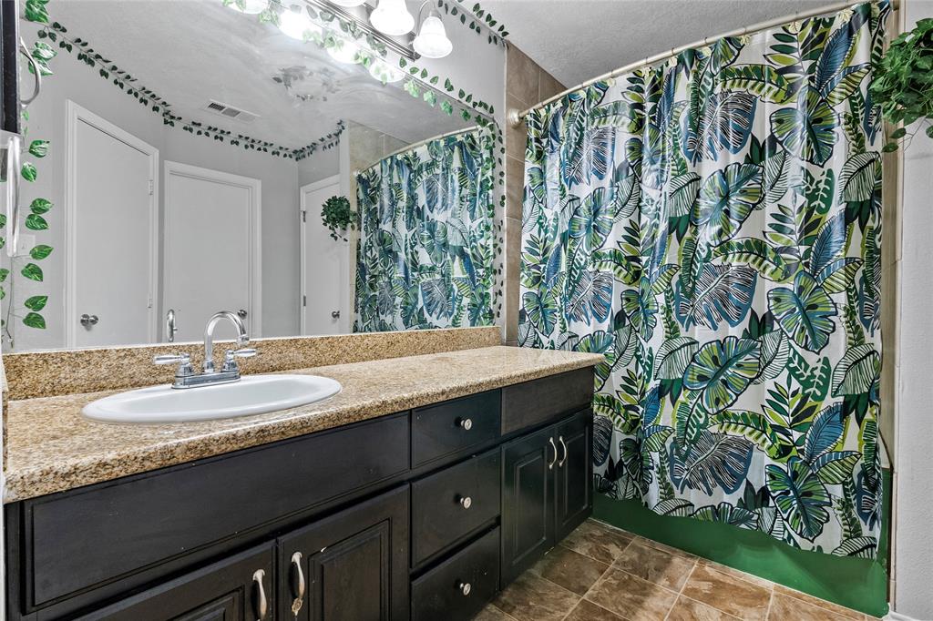 1160 Cottage Grove Circle, Bryan, Texas image 18