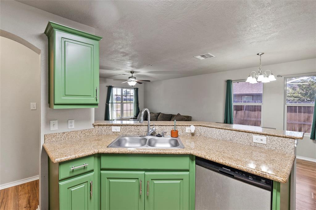 1160 Cottage Grove Circle, Bryan, Texas image 11