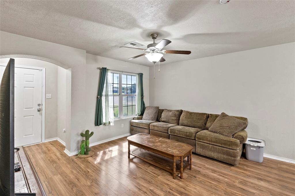 1160 Cottage Grove Circle, Bryan, Texas image 5