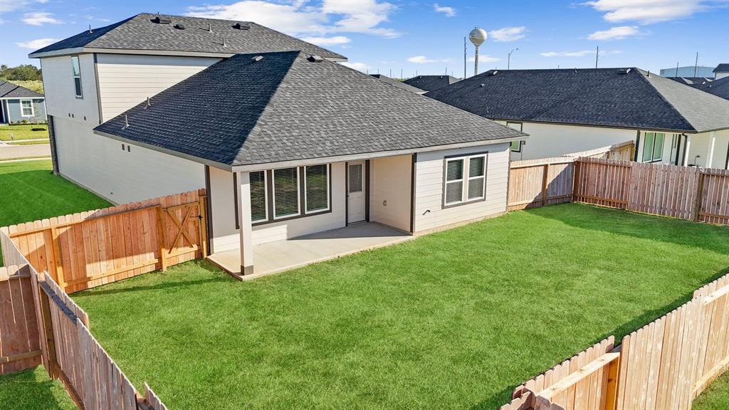 31419 Heddington Lane, Fulshear, Texas image 25