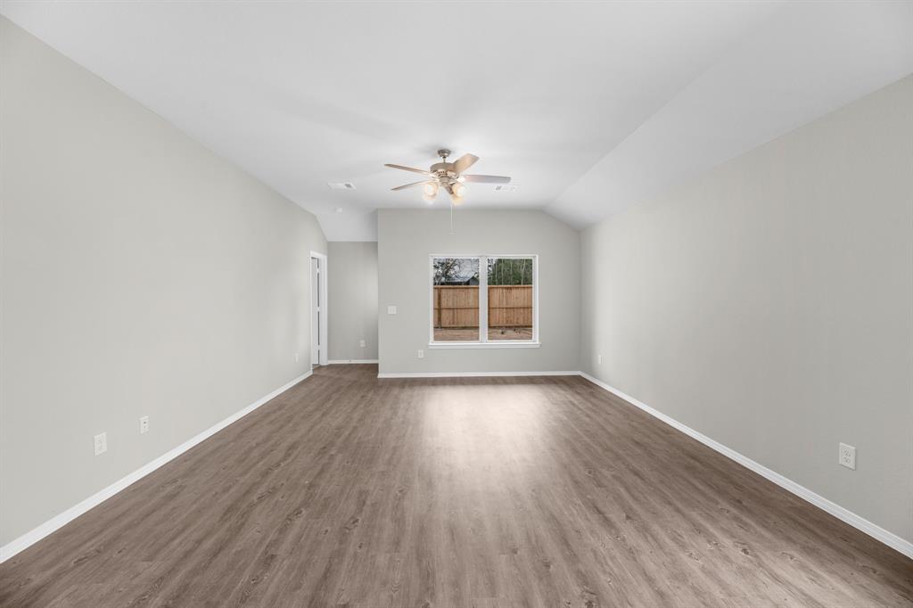 13571 Bay Springs Drive, Conroe, Texas image 9