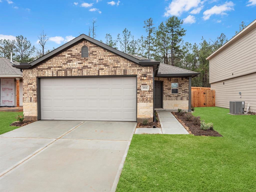 127 Sterling River, Magnolia, Texas image 1