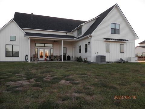 Single Family Residence in Dickinson TX 4115 Leslies Way.jpg