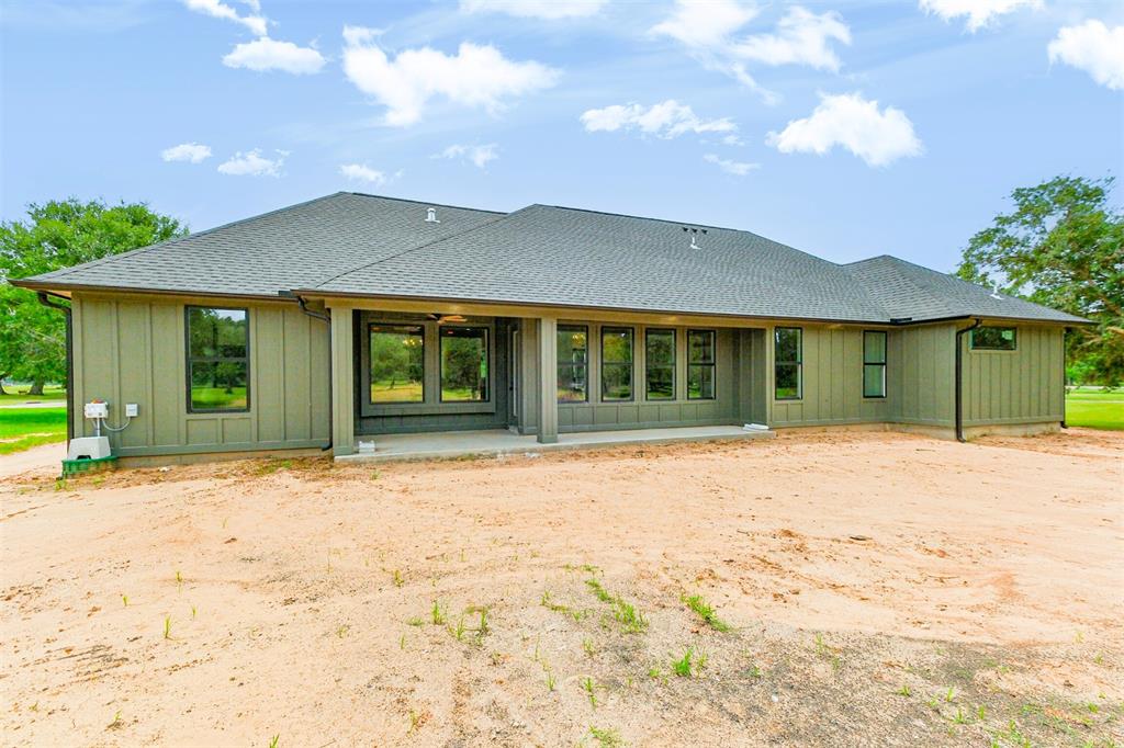 1226 Arabian Court, Angleton, Texas image 41