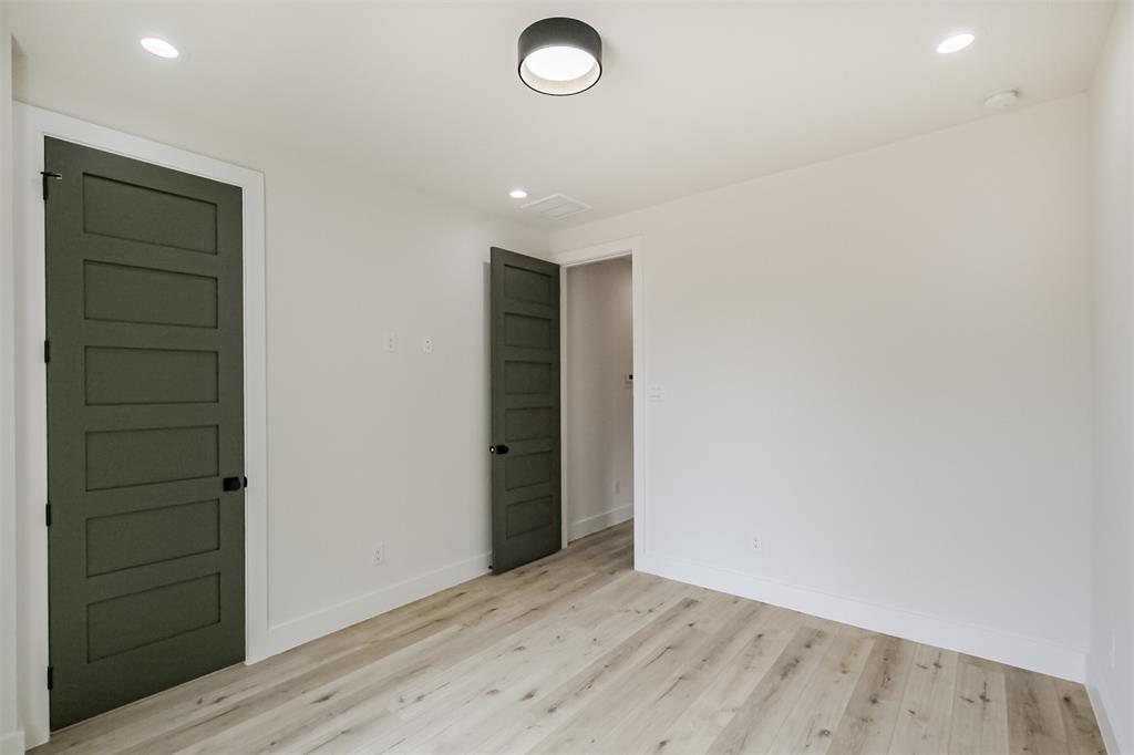 1226 Arabian Court, Angleton, Texas image 37
