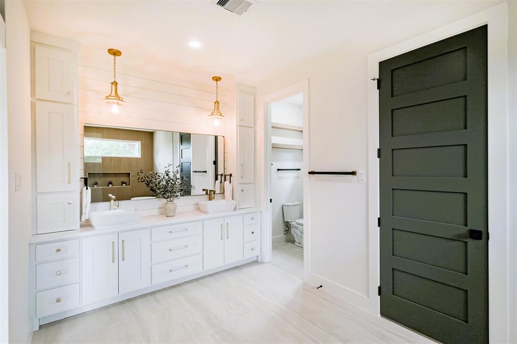 1226 Arabian Court, Angleton, Texas image 33
