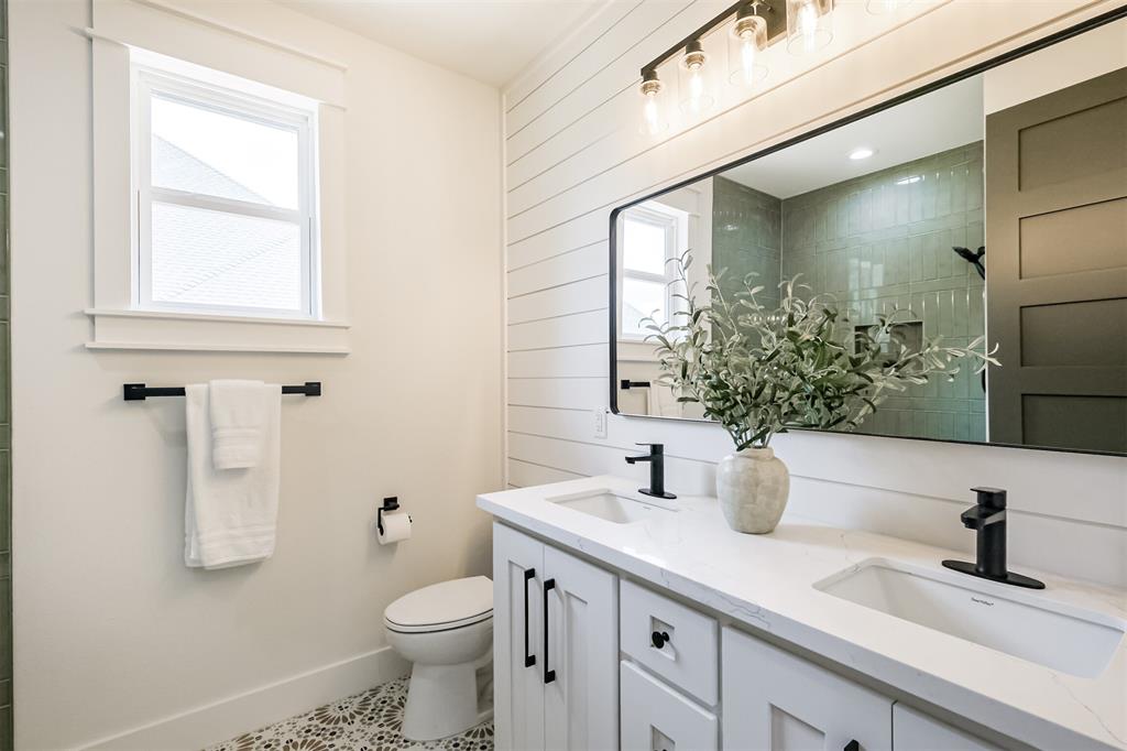 1226 Arabian Court, Angleton, Texas image 38