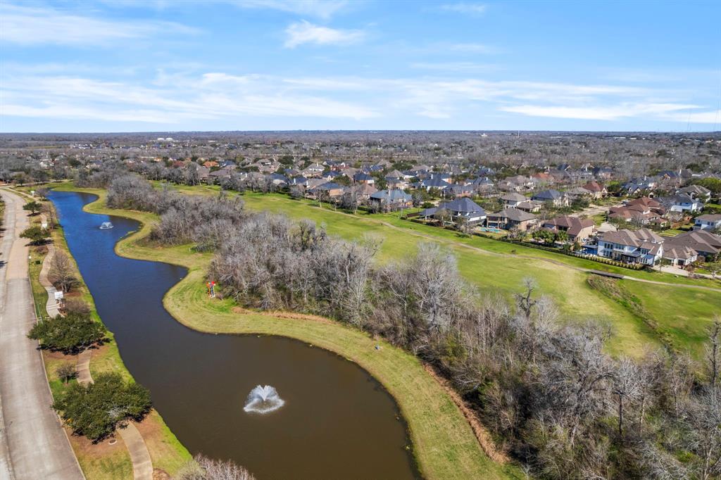 8503 Stones Throw Lane, Missouri City, Texas image 48