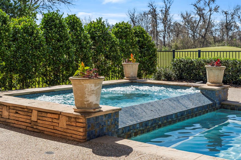 8503 Stones Throw Lane, Missouri City, Texas image 45