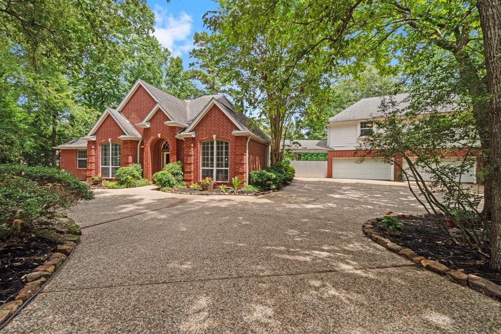 122 E Park Drive