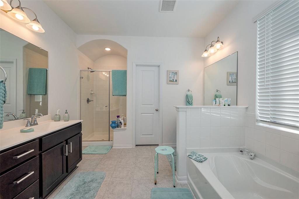 5819 Southern Rose Lane, Rosenberg, Texas image 40