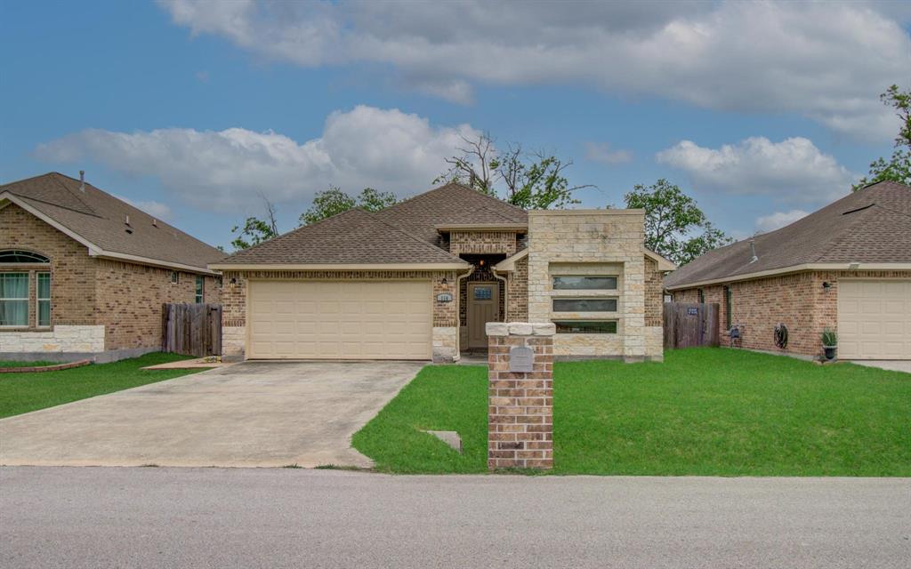 114 Dr Martin Luther King Jr Drive, La Porte, Texas image 2