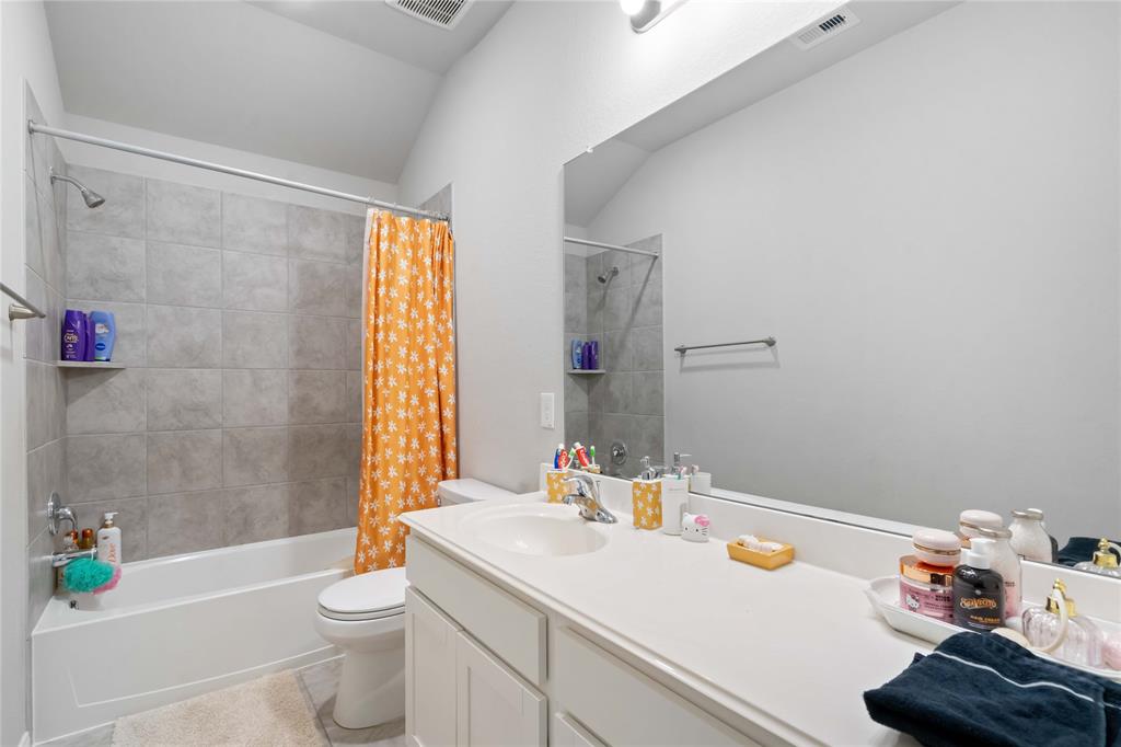 5215 Sunway Drive, Katy, Texas image 18