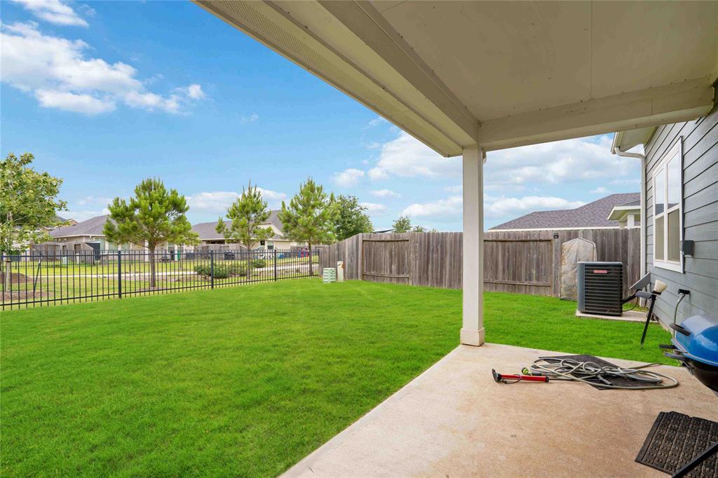 5215 Sunway Drive, Katy, Texas image 26
