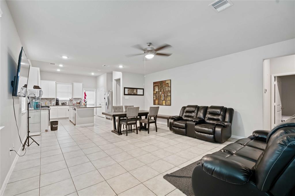5215 Sunway Drive, Katy, Texas image 5