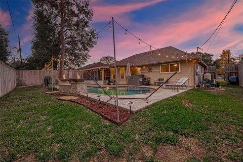 A home in Conroe