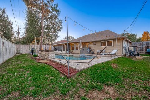 A home in Conroe